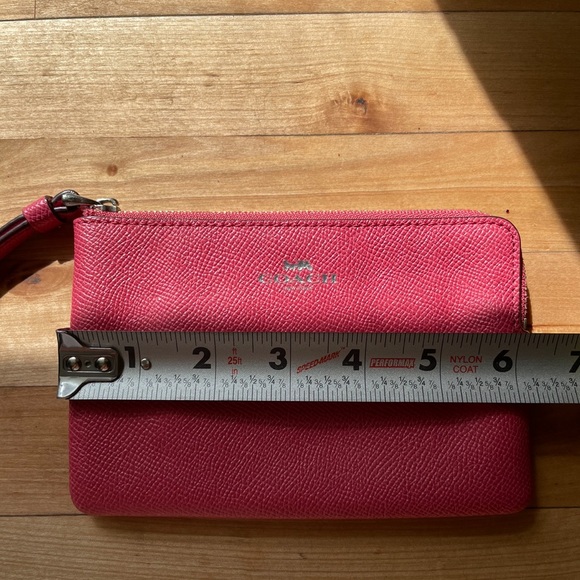 Red Pebble Leather Coach Wallet - Picture 10 of 10